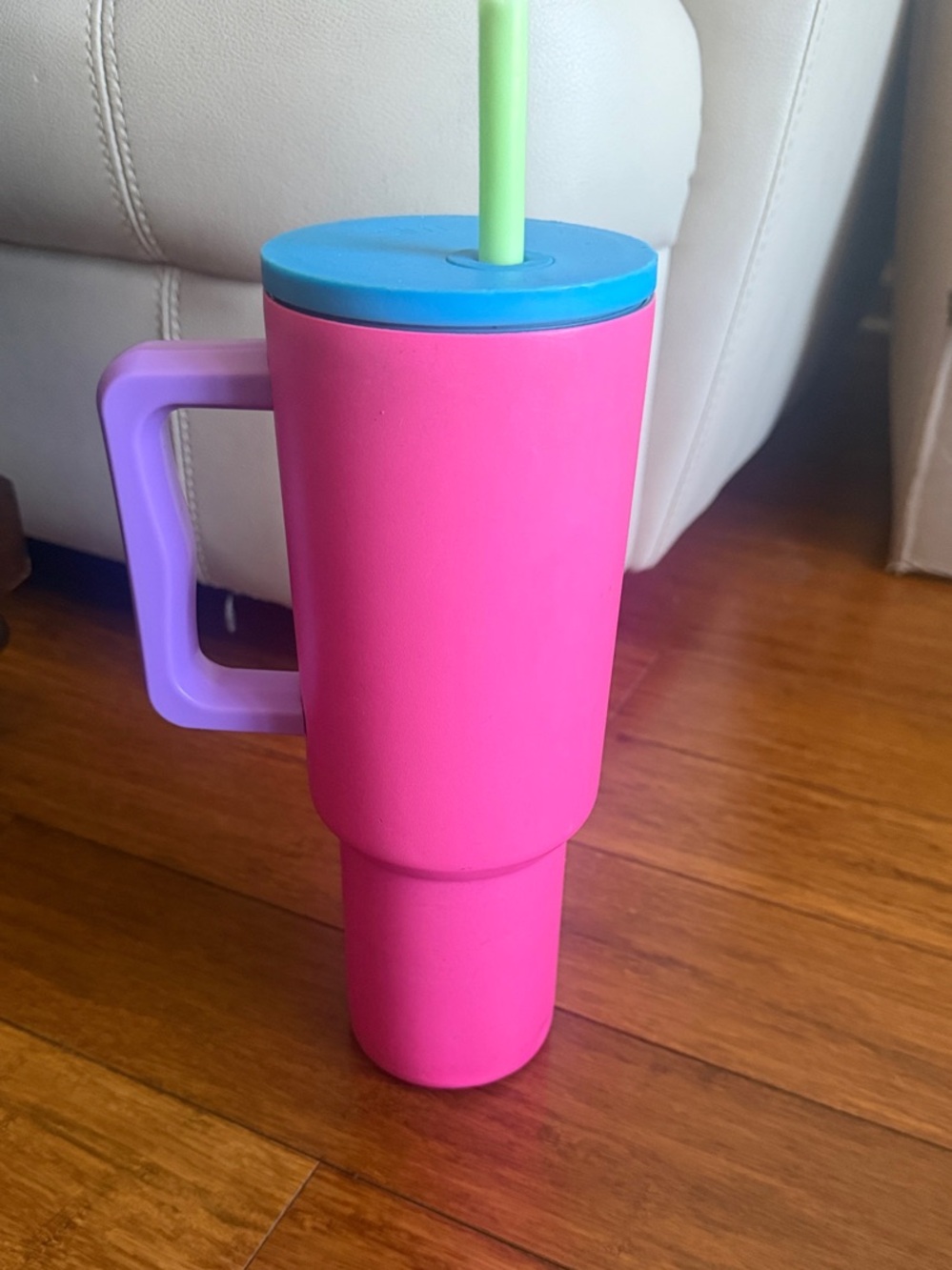 Simple Modern 40oz Pink tumbler